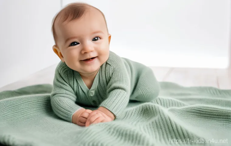 아동용 니트 브랜드 순위 - **Prompt:** A cheerful baby, approximately 6-9 months old, lying on a soft, natural linen blanket. T...